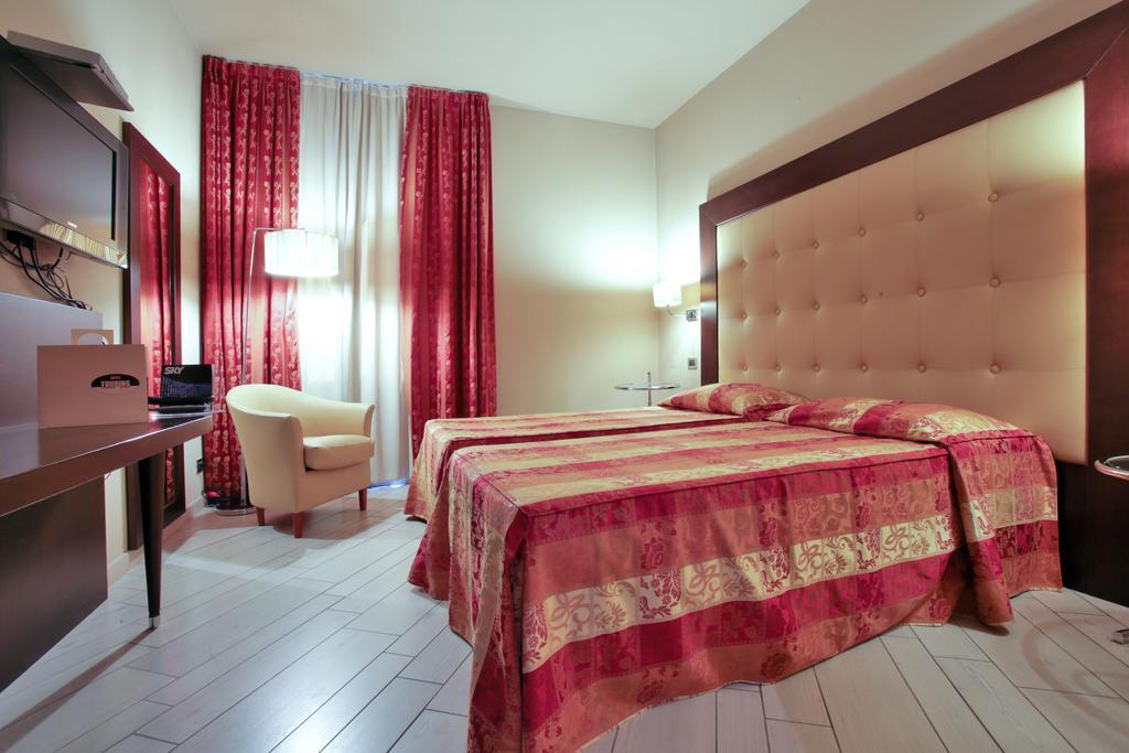 Hotel Touring Fiorano Modenese Exterior photo