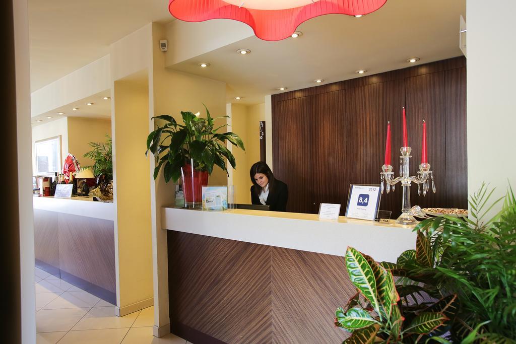 Hotel Touring Fiorano Modenese Exterior photo